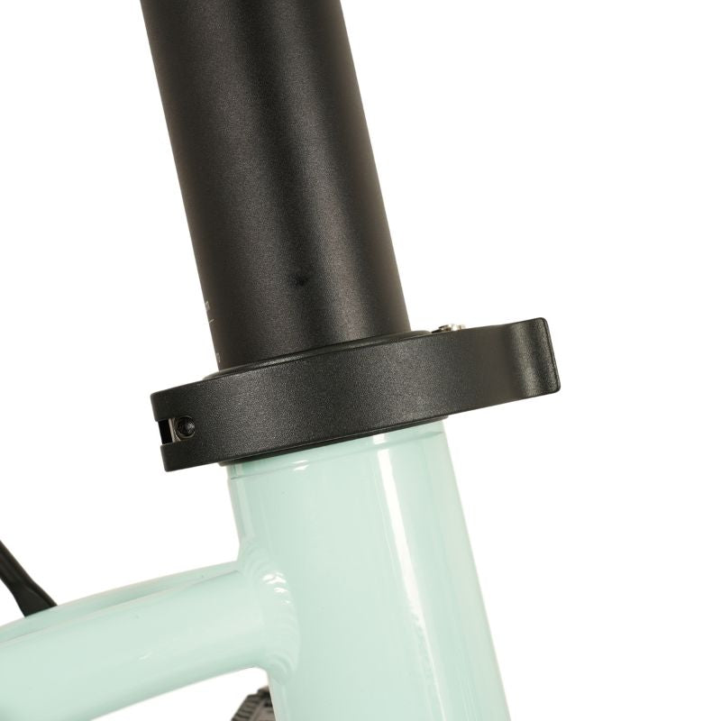 E-GOStepSeatPostLock in a white background.