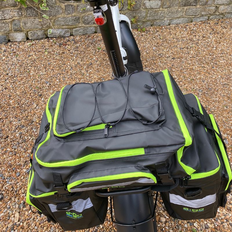 e-goXLRearPannier_TopViewOutdoors