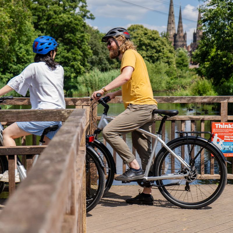 Falcon Horizon Cross Bar Hybrid e-bike lifestyle