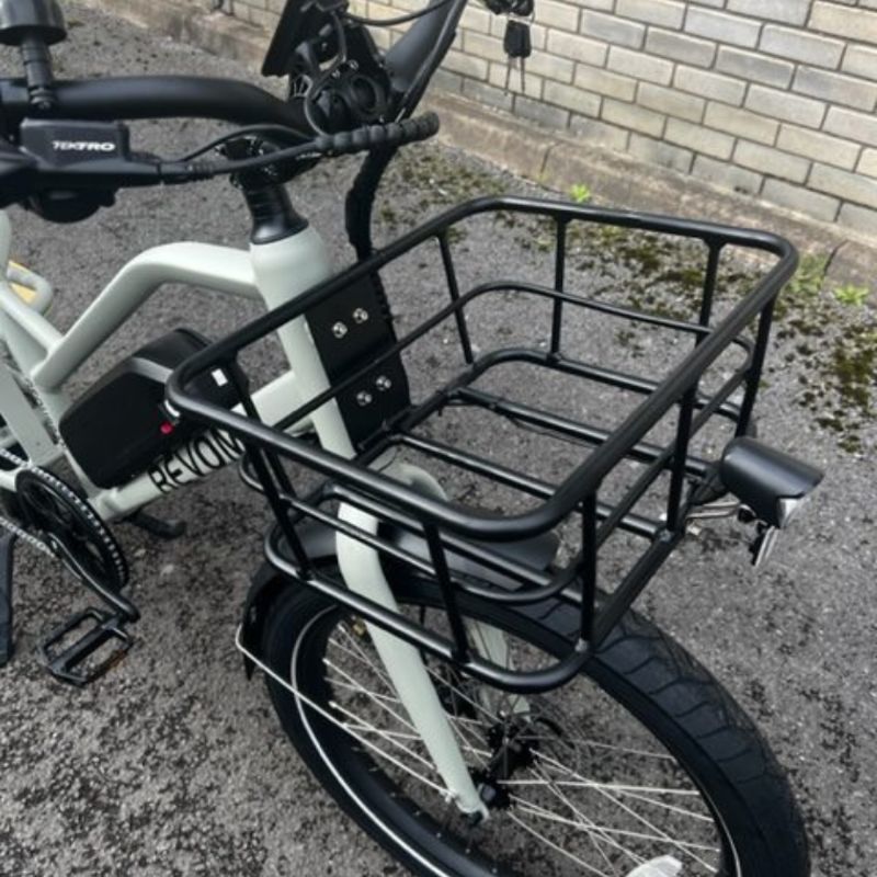 RevomE-Cargo_FrontCrate