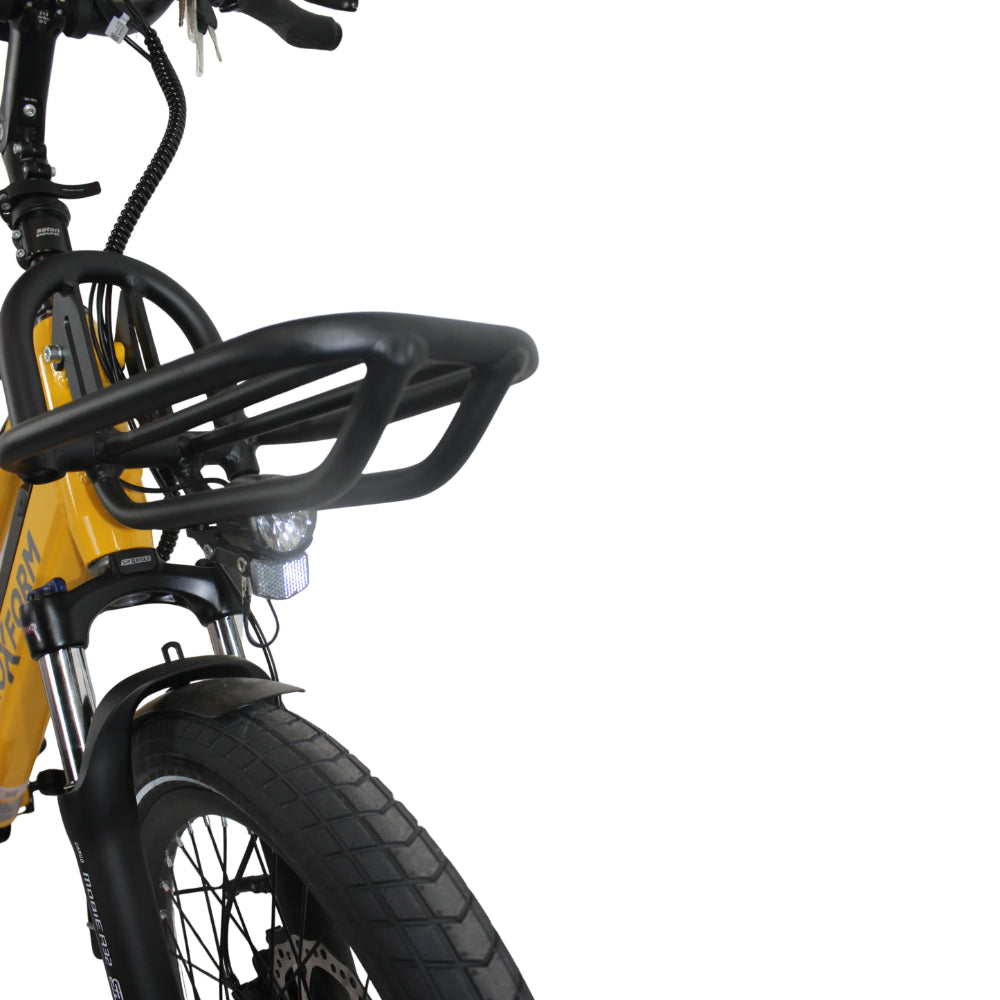 Roxform_Porto_L_front_rack_and_light Close-up on a white background