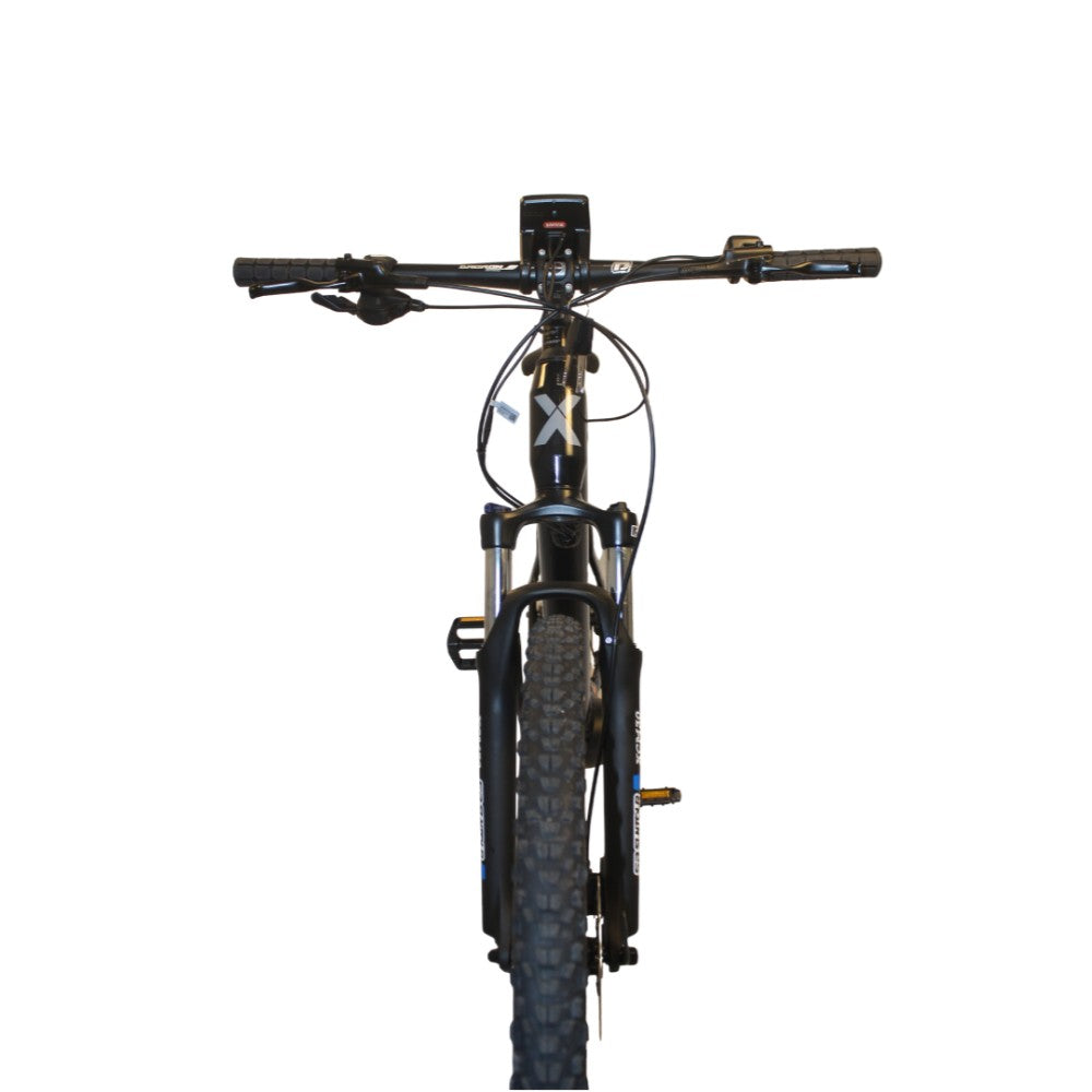 Roxform Venturis eMTB black front view on a white background