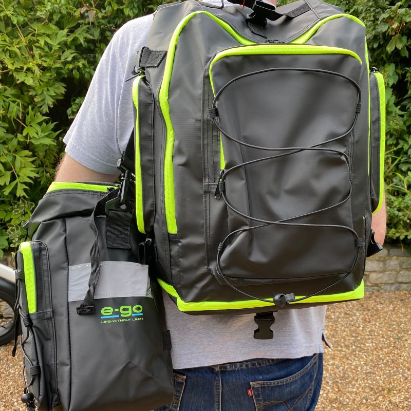 e-goXLRearPannier_Rider_2