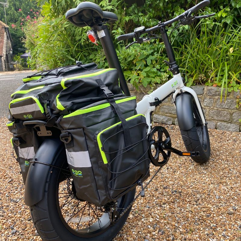 e-goXLRearPannier_SideOutdoors