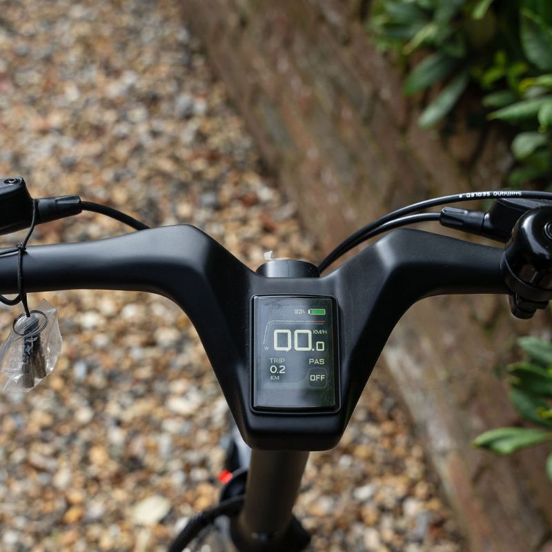 e-go CarbonLite3S integrated digital display close-up on a blurred natural background